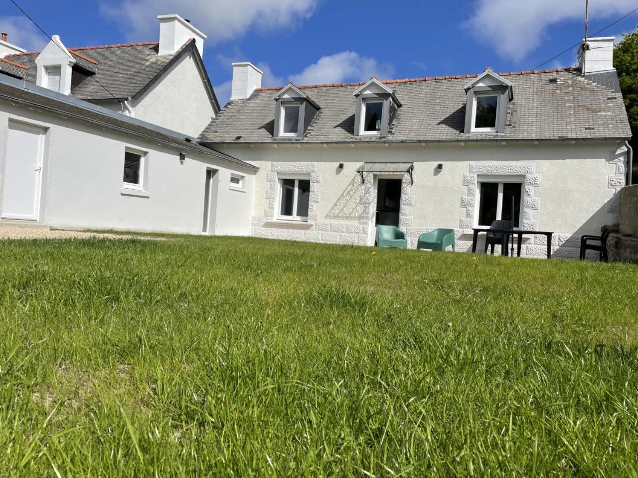Maison Totalement Renovee 3 Chambres Au Coeur Du Village Lézardrieux Exterior foto